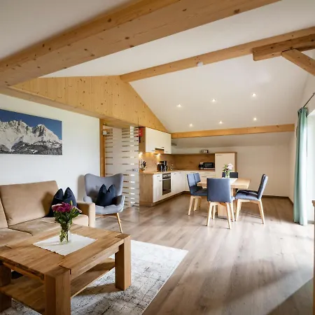 Waldesruh Apartment *